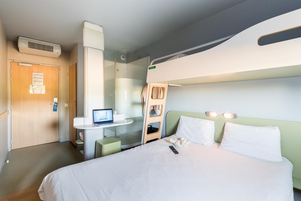 Ibis Budget Amberieu En Bugey/Chateau Gaillard A42 Εξωτερικό φωτογραφία