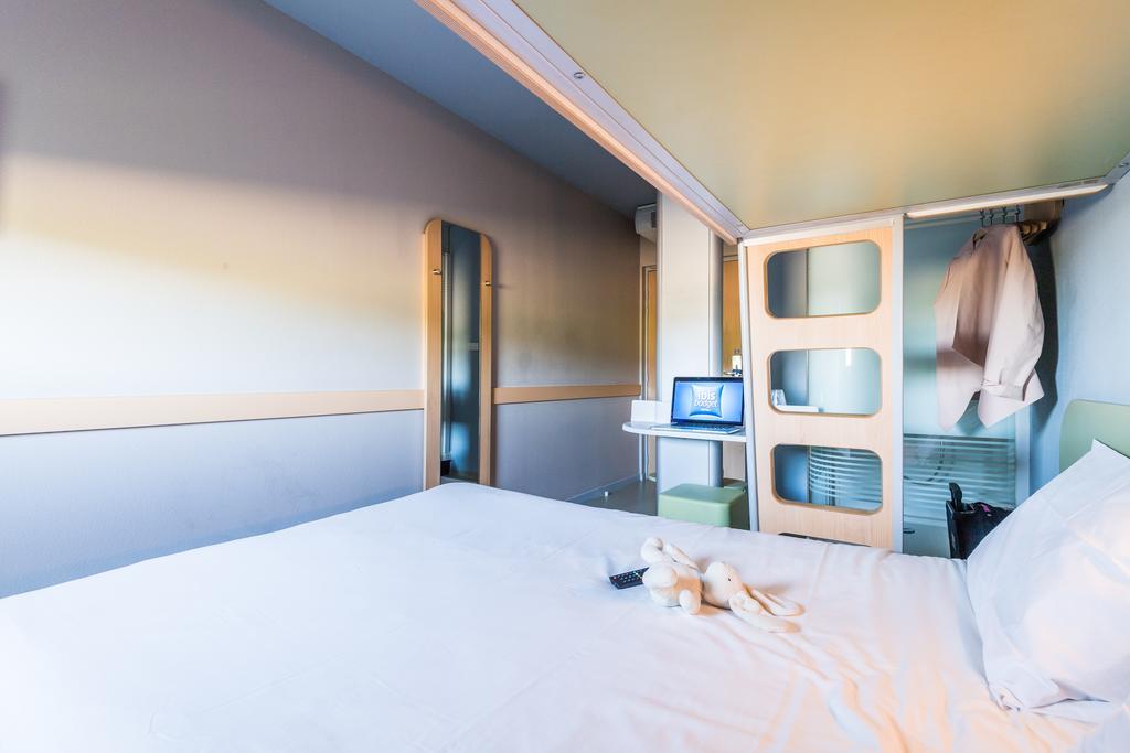 Ibis Budget Amberieu En Bugey/Chateau Gaillard A42 Εξωτερικό φωτογραφία