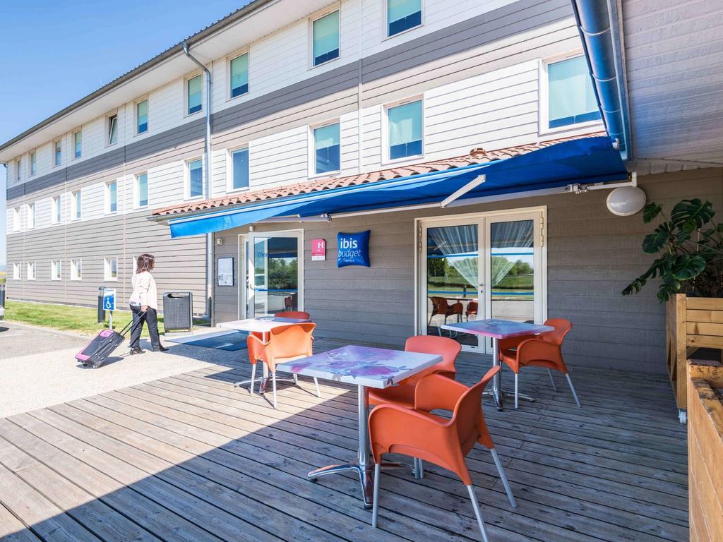 Ibis Budget Amberieu En Bugey/Chateau Gaillard A42 Εξωτερικό φωτογραφία